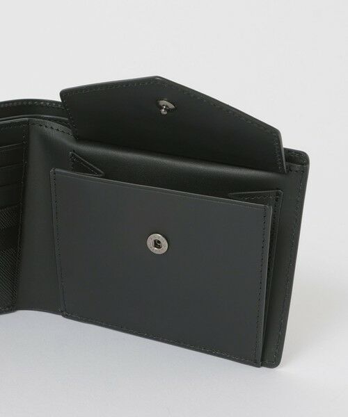 BLUE LABEL / BLACK LABEL CRESTBRIDGE / ブルーレーベル / ブラックレーベル・クレストブリッジ  財布・コインケース・マネークリップ | エンボスチェック2つ折りウォレット | 詳細3