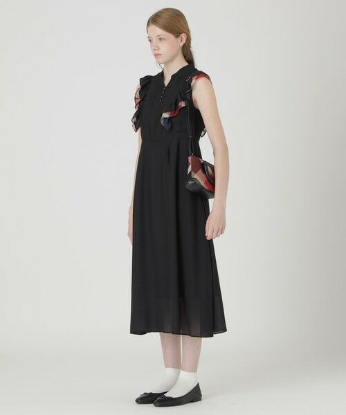 BLUE LABEL / BLACK LABEL CRESTBRIDGE / ブルーレーベル / ブラックレーベル・クレストブリッジ  ショルダーバッグ | クレストブリッジチェックキャンバスミニバッグ | 詳細2