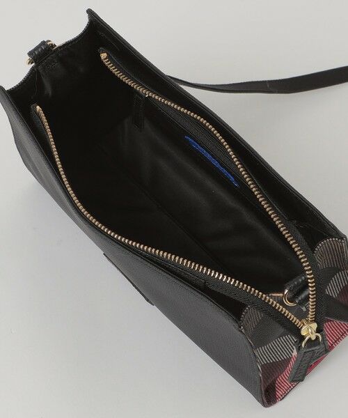 BLUE LABEL / BLACK LABEL CRESTBRIDGE / ブルーレーベル / ブラックレーベル・クレストブリッジ  ショルダーバッグ | パーシャルクレストブリッジチェックPVCミニショルダー | 詳細5