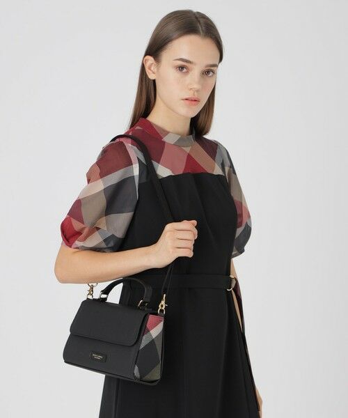 BLUE LABEL / BLACK LABEL CRESTBRIDGE / ブルーレーベル / ブラックレーベル・クレストブリッジ  ショルダーバッグ | PVCトップハンドルバッグ | 詳細1