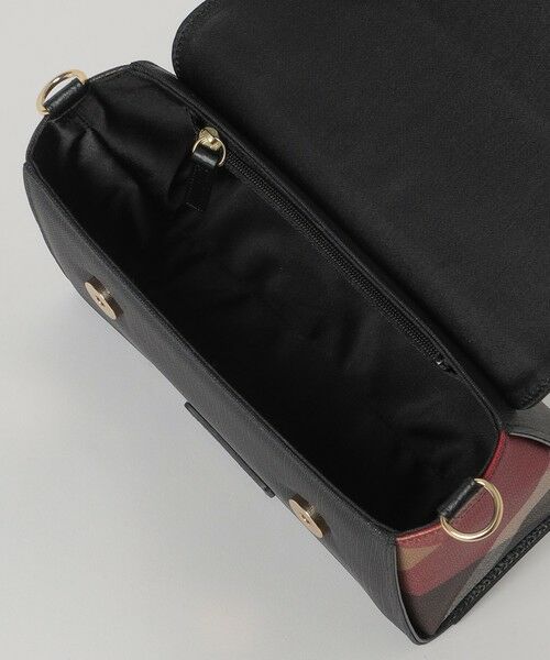 BLUE LABEL / BLACK LABEL CRESTBRIDGE / ブルーレーベル / ブラックレーベル・クレストブリッジ  ショルダーバッグ | PVCトップハンドルバッグ | 詳細5
