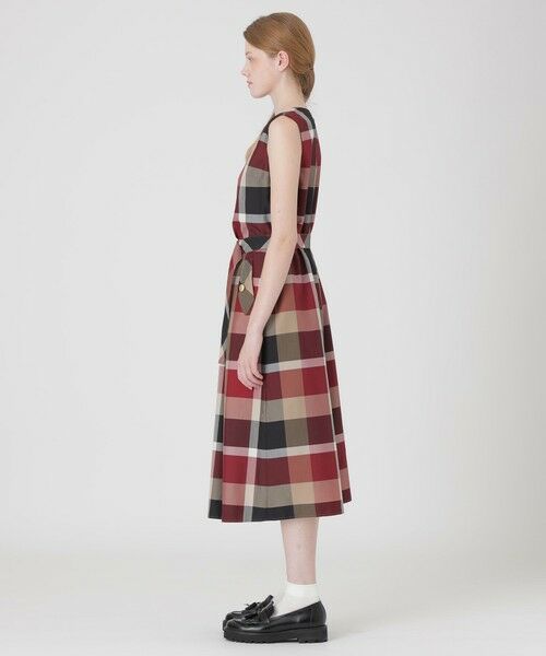 BLUE LABEL / BLACK LABEL CRESTBRIDGE / ブルーレーベル / ブラックレーベル・クレストブリッジ ドレス | 【原宿限定】クレストブリッジチェックオールインワン | 詳細1