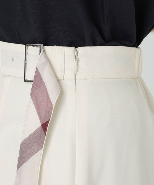 BLUE LABEL / BLACK LABEL CRESTBRIDGE / ブルーレーベル / ブラックレーベル・クレストブリッジ  ミニ・ひざ丈スカート | マットサテンアシンメトリースカート | 詳細7