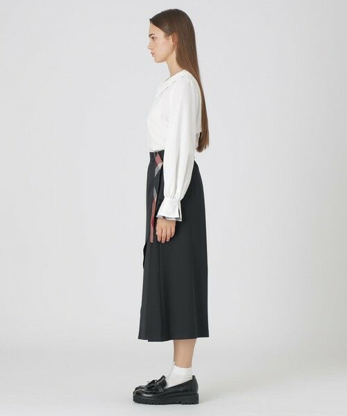 BLUE LABEL / BLACK LABEL CRESTBRIDGE / ブルーレーベル / ブラックレーベル・クレストブリッジ  ミニ・ひざ丈スカート | マットサテンアシンメトリースカート | 詳細10