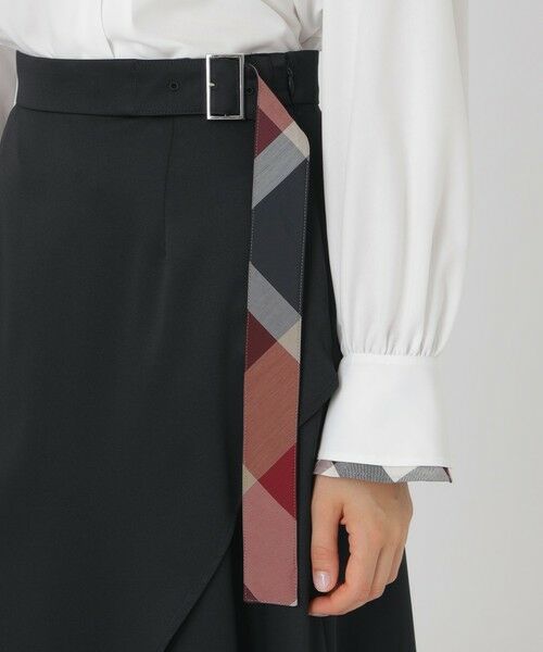 BLUE LABEL / BLACK LABEL CRESTBRIDGE / ブルーレーベル / ブラックレーベル・クレストブリッジ  ミニ・ひざ丈スカート | マットサテンアシンメトリースカート | 詳細14