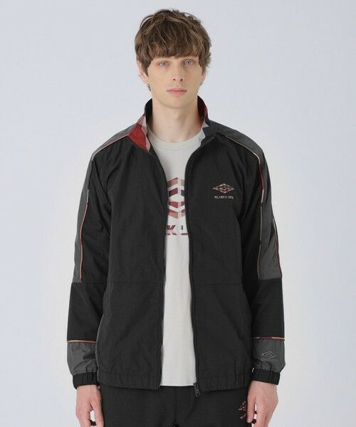 BLUE LABEL / BLACK LABEL CRESTBRIDGE / ブルーレーベル / ブラックレーベル・クレストブリッジ  その他アウター | 【WEB・一部店舗限定】【UMBRO】ワッシャーナイロンスタンドブルゾン（ブラック）
