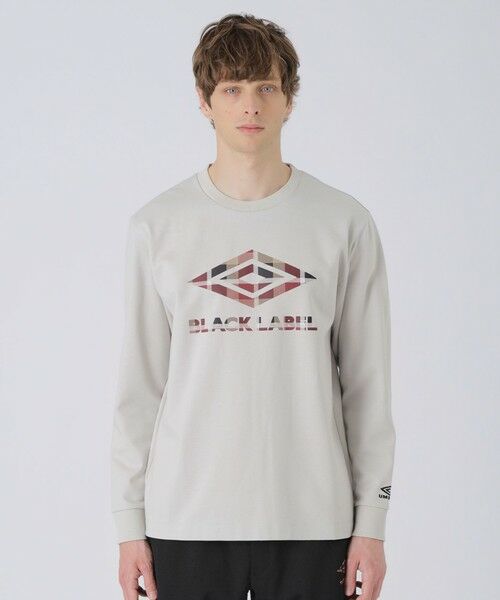 BLUE LABEL / BLACK LABEL CRESTBRIDGE / ブルーレーベル / ブラックレーベル・クレストブリッジ カットソー | 【WEB・一部店舗限定】【UMBROコラボ】ロゴグラフィックカットソー(オフホワイト2)