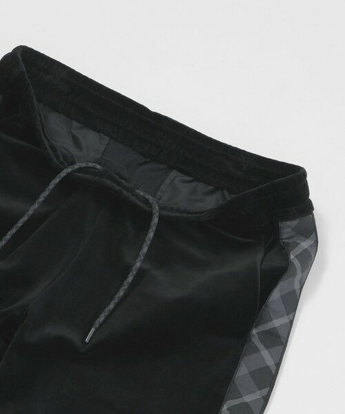 BLUE LABEL / BLACK LABEL CRESTBRIDGE / ブルーレーベル / ブラックレーベル・クレストブリッジ その他パンツ | 【BLACK lab.】ベロアジャージートラックパンツ | 詳細8