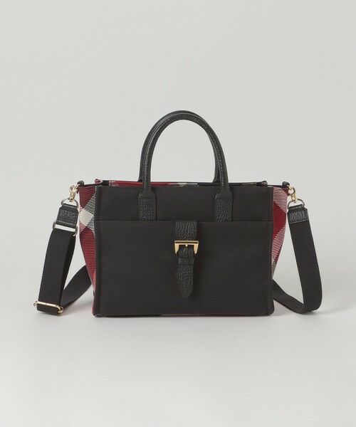 BLUE LABEL / BLACK LABEL CRESTBRIDGE / ブルーレーベル / ブラックレーベル・クレストブリッジ  ショルダーバッグ | フロントバックルミニトート | 詳細4