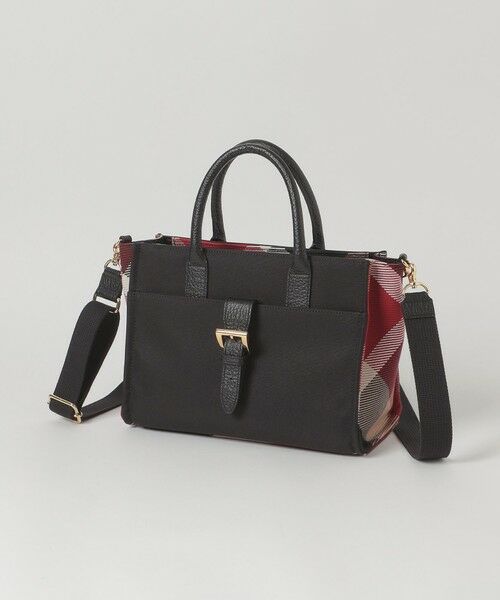 BLUE LABEL / BLACK LABEL CRESTBRIDGE / ブルーレーベル / ブラックレーベル・クレストブリッジ  ショルダーバッグ | フロントバックルミニトート（ブラック）