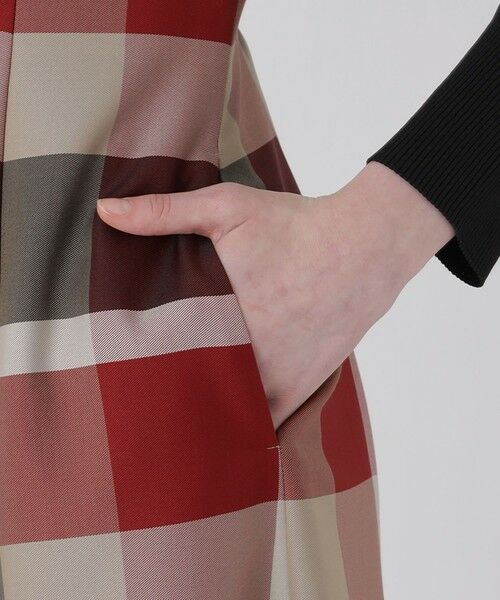 BLUE LABEL / BLACK LABEL CRESTBRIDGE / ブルーレーベル / ブラックレーベル・クレストブリッジ ドレス | クレストブリッジチェックニットコンビドレス | 詳細12