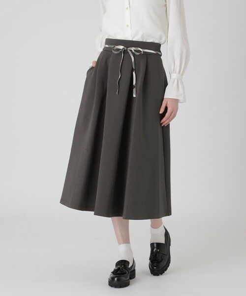 BLUE LABEL / BLACK LABEL CRESTBRIDGE / ブルーレーベル / ブラックレーベル・クレストブリッジ  ミニ・ひざ丈スカート | ダンボールフレアスカート（チャコールグレー2）