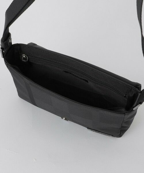 BLUE LABEL / BLACK LABEL CRESTBRIDGE / ブルーレーベル / ブラックレーベル・クレストブリッジ  ショルダーバッグ | シャドークレストブリッジチェックメッセンジャーショルダー | 詳細5