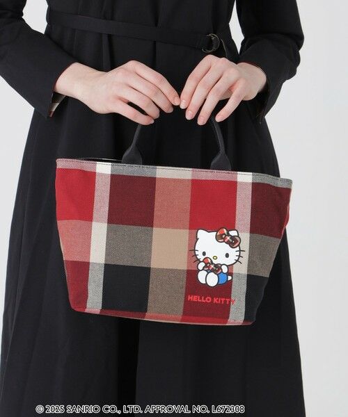 BLUE LABEL / BLACK LABEL CRESTBRIDGE / ブルーレーベル / ブラックレーベル・クレストブリッジ  ショルダーバッグ | 【ハローキティコラボ】ミニトート | 詳細1