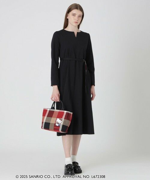 BLUE LABEL / BLACK LABEL CRESTBRIDGE / ブルーレーベル / ブラックレーベル・クレストブリッジ  ショルダーバッグ | 【ハローキティコラボ】ミニトート | 詳細2