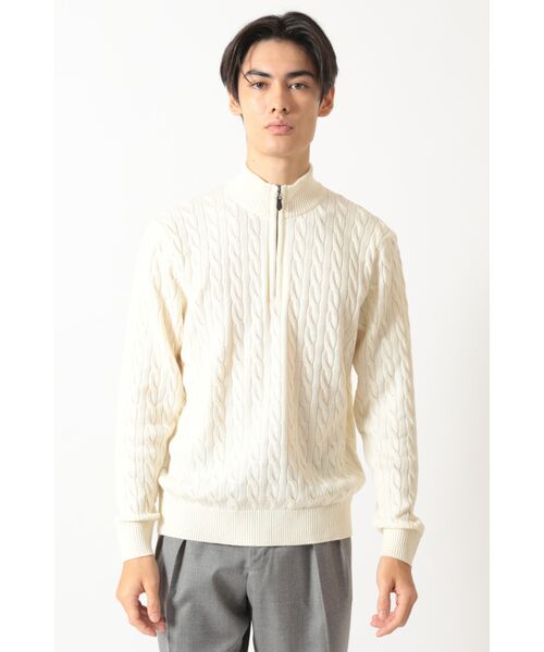 【DAKS】洗練されたスタイルを。カジュアルからきれいめまで幅広く活躍するトップスです。