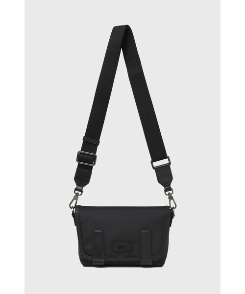 DAKS / ダックス その他 | 軽量ナイロン×牛革  ミニショルダーバッグ（ブラック）