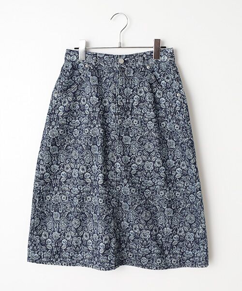 スタイリングの寄りもしくは商品画像