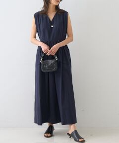DESIGNWORKS　デザインワークス フリル ノースリーブ膝丈ワンピース DESIGNWORKS デザインワークス フリル ノースリーブ膝丈