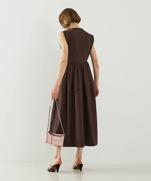 DESIGNWORKS / デザインワークス ワンピース | コットンサブレＶネックノースリーブワンピース | 詳細5