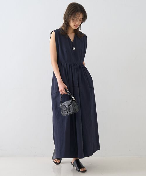 DESIGNWORKS / デザインワークス ワンピース | コットンサブレＶネックノースリーブワンピース | 詳細21