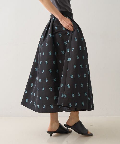 DESIGNWORKS / デザインワークス ロング・マキシ丈スカート | フラワージャガードタックスカート | 詳細3