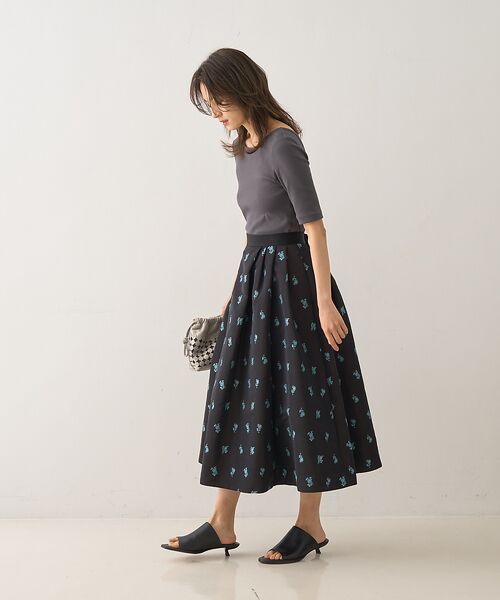 DESIGNWORKS / デザインワークス ロング・マキシ丈スカート | フラワージャガードタックスカート | 詳細9