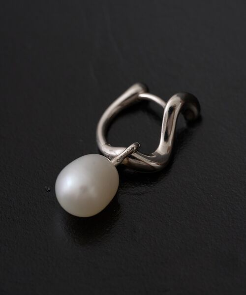 DESIGNWORKS / デザインワークス ピアス・イヤリング | 【MARIA BLACK/マリアブラック 】Lngebro Huggie Sil | 詳細5