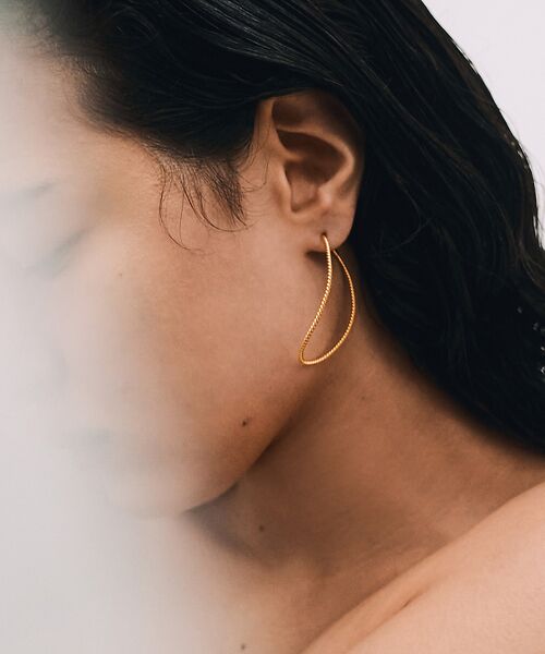 BARJEWELLERY/バージュエリー】 TWISTED CONTOUR E （ピアス