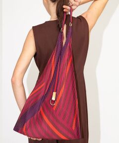 DESIGNWORKS / デザインワークス ショルダーバッグ | 【MULTITUDES / マルチチューズ】Y BAG　プリーツショルダーバッグ