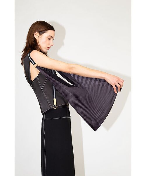 DESIGNWORKS / デザインワークス ショルダーバッグ | 【MULTITUDES / マルチチューズ】Y BAG　プリーツショルダーバッグ | 詳細1