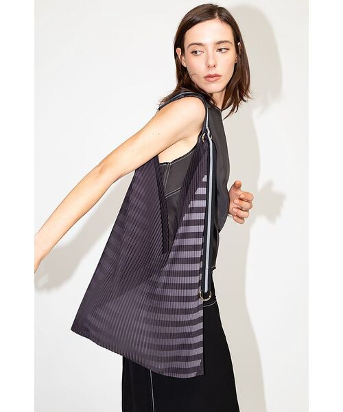 DESIGNWORKS / デザインワークス ショルダーバッグ | 【MULTITUDES / マルチチューズ】Y BAG　プリーツショルダーバッグ | 詳細2