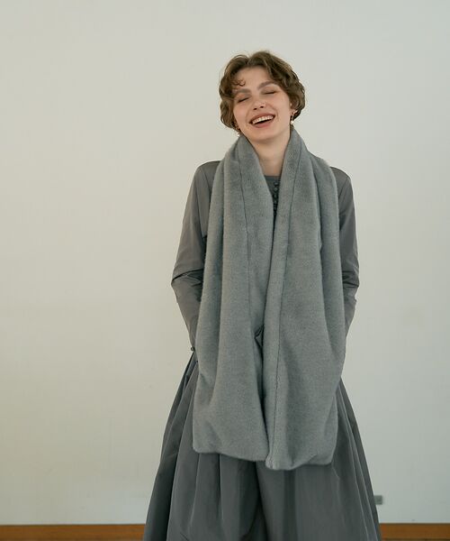 DESIGNWORKS / デザインワークス マフラー・ショール・スヌード・ストール | エコファーポケット付きロングストール | 詳細9