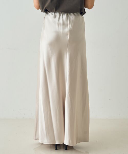 DESIGNWORKS / デザインワークス ロング・マキシ丈スカート | セミフレアサテンスカート | 詳細10