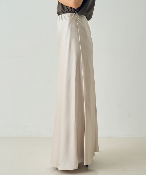 DESIGNWORKS / デザインワークス ロング・マキシ丈スカート | セミフレアサテンスカート | 詳細9