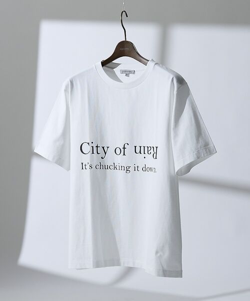 DESIGNWORKS / デザインワークス Tシャツ | ロゴプリント クルーネック Tシャツ -City Of Rain-（ホワイト）