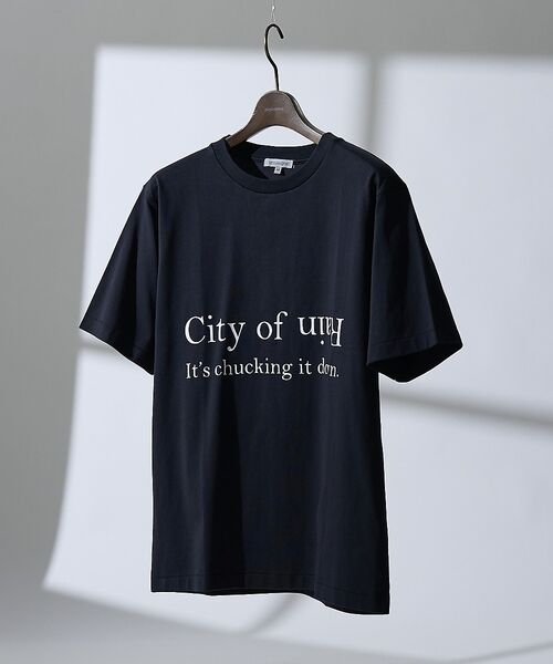 DESIGNWORKS / デザインワークス Tシャツ | ロゴプリント クルーネック Tシャツ -City Of Rain-（ブラック）