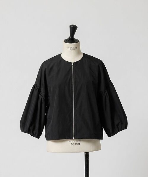 DESIGNWORKS / デザインワークス ノーカラージャケット | タフタパフスリーブショートジャケット【予約】（ブラック）