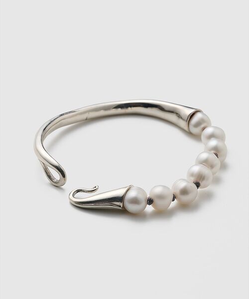 DESIGNWORKS / デザインワークス ブレスレット・バングル | 【TEINTE/タント】CALLA WHITE PEARL BANGLE　パール | 詳細1