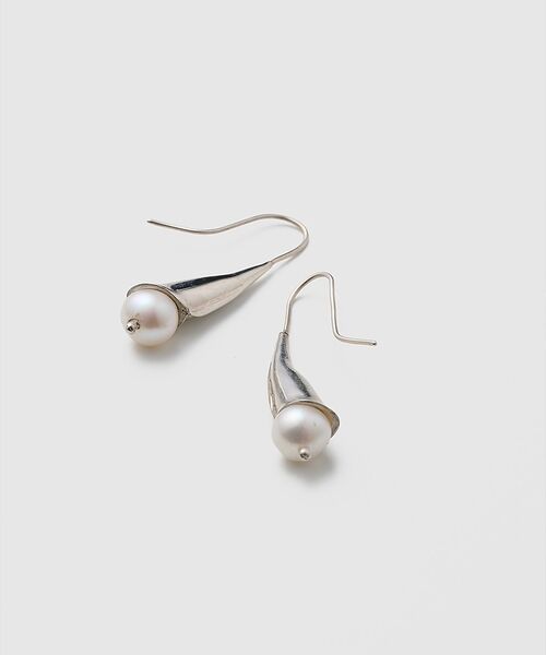 DESIGNWORKS / デザインワークス ピアス・イヤリング | 【TEINTE/タント】CALLA PEARL EARRINGS　パールピアス【 | 詳細3