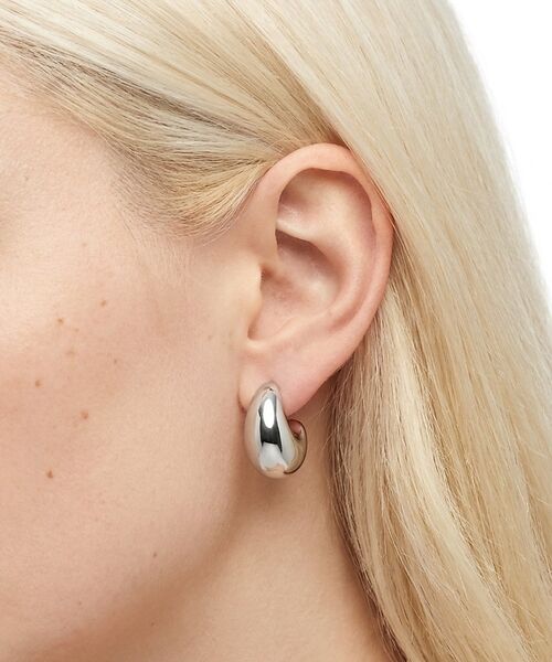DESIGNWORKS / デザインワークス ピアス・イヤリング | 【MARIA BLACK/マリアブラック 】Tryvann Pilow Ear（シルバー）
