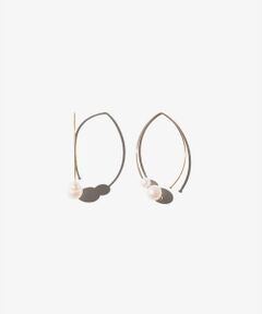 DESIGNWORKS / デザインワークス ピアス・イヤリング | 【MIZUKI /ミズキ】E318 Kissing Pearl Open Mar