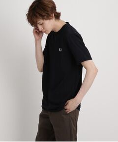 FRED PERRY ロゴTシャツ