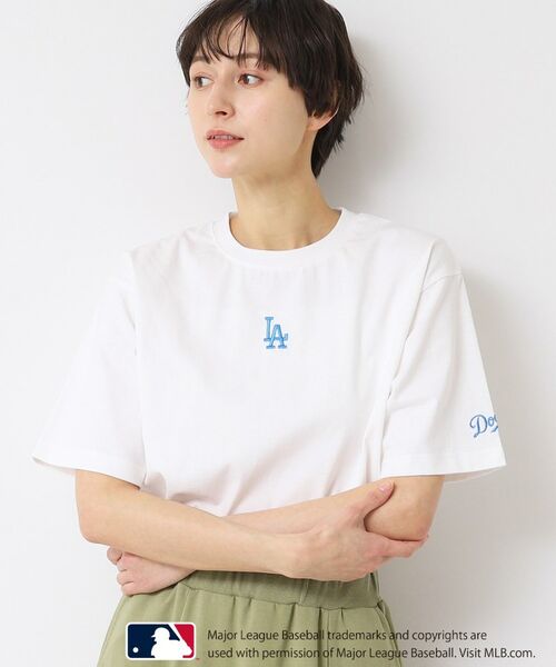 Dessin/デッサン 【ユニセックス】MLB/ロゴ入りTシャツ ホワイト(002) 04(LL) Dessin/デッサン 【ユニセックス】MLB/ロゴ入りTシャツ ホワイト(002) 04(LL)