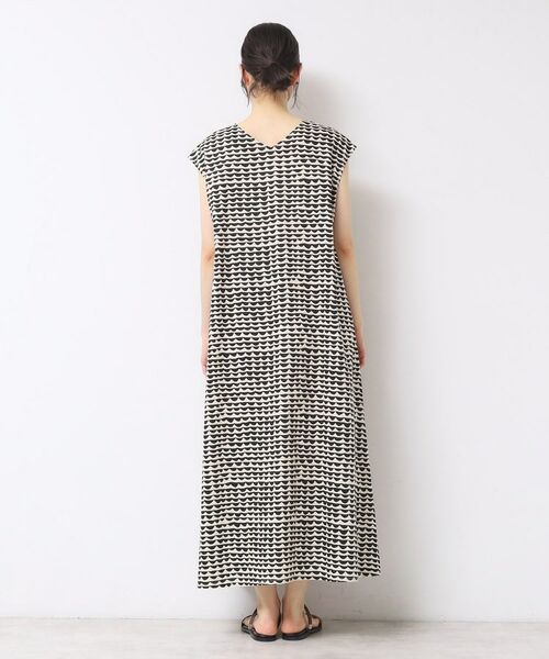 Dessin / デッサン ロング・マキシ丈ワンピース | 【洗える】ウエーブプリントコットンワンピース | 詳細7