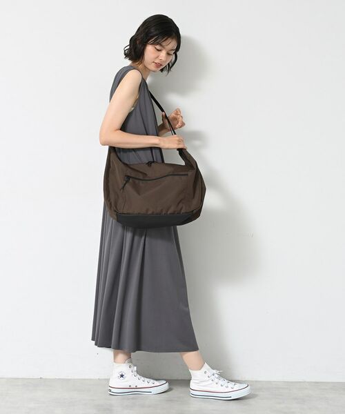 Dessin / デッサン ショルダーバッグ | 【ユニセックス/A4収納可/多ポケット】リップストップハーフムーンショルダーバッグ | 詳細4