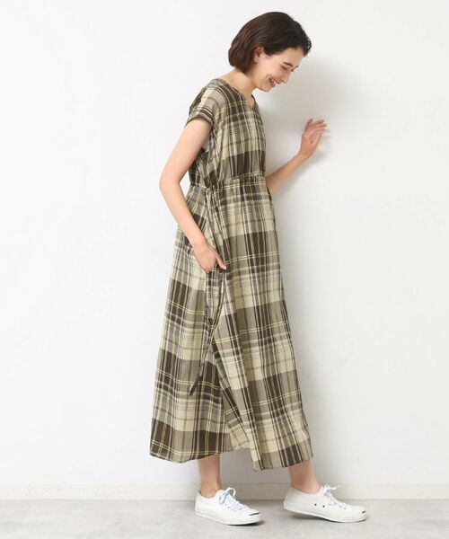 Dessin / デッサン ロング・マキシ丈ワンピース | 【リンクコーデ・洗える】ウエストドロスト付きチェック柄ワンピース | 詳細10