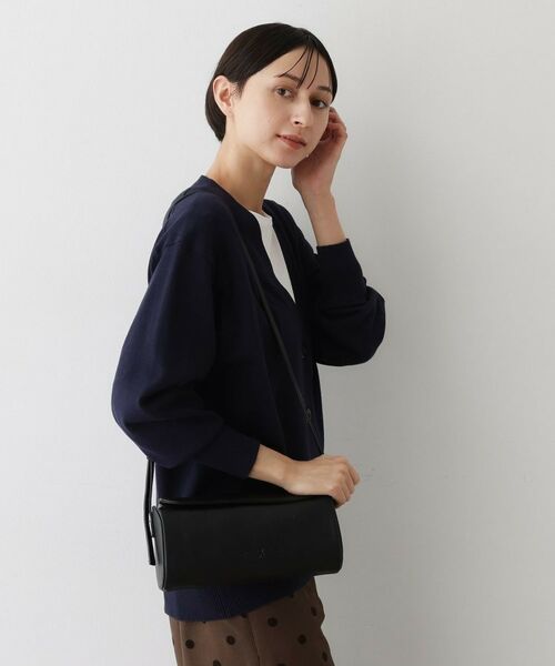 Dessin / デッサン ショルダーバッグ | 本革バレル型ショルダーバッグ | 詳細1