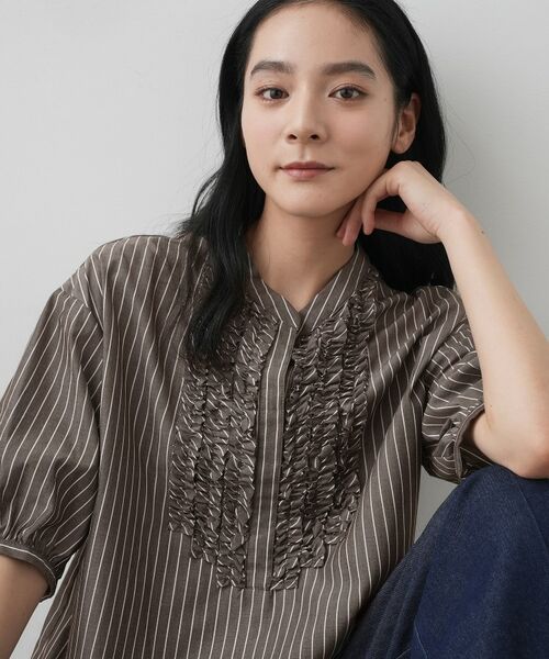 Dessin / デッサン シャツ・ブラウス | 【洗える】フリルバンドカラー五分袖ブラウス | 詳細1