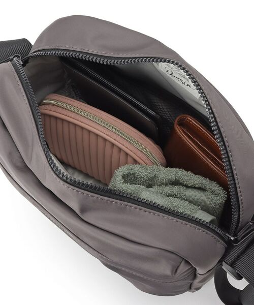 Dessin / デッサン ショルダーバッグ | 【軽量】ポリエステルショルダーバッグ | 詳細16